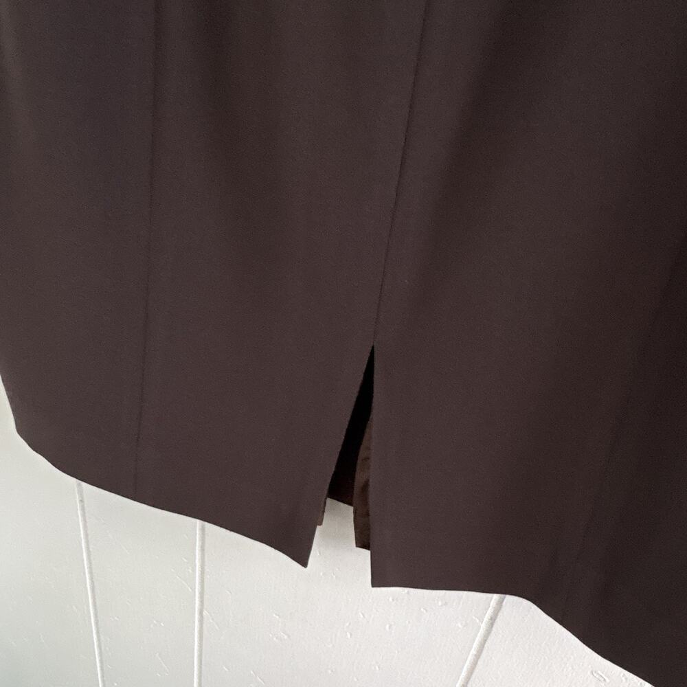 Tom and Linda Platt Brown Solid Boat Neck Sheath Knee Dress Zip Size 8 - Picture 7 of 9